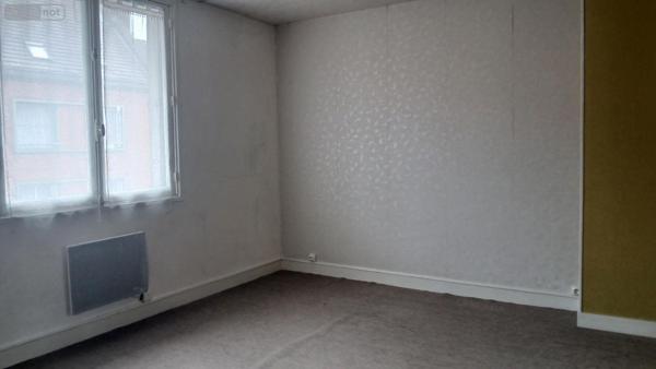 Local mixte (Pro/Hab) à vendre à Gournay-en-Bray en Seine-Maritime (76220), ref : VENT/515