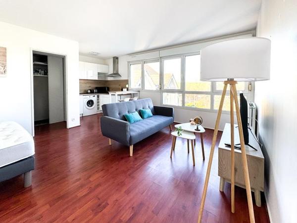 Appartement à vendre 154 000 € Plaisir 1 pièce 34 m² DPE D