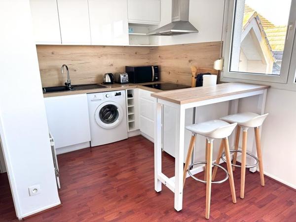 Appartement à vendre 154 000 € Plaisir 1 pièce 34 m² DPE D