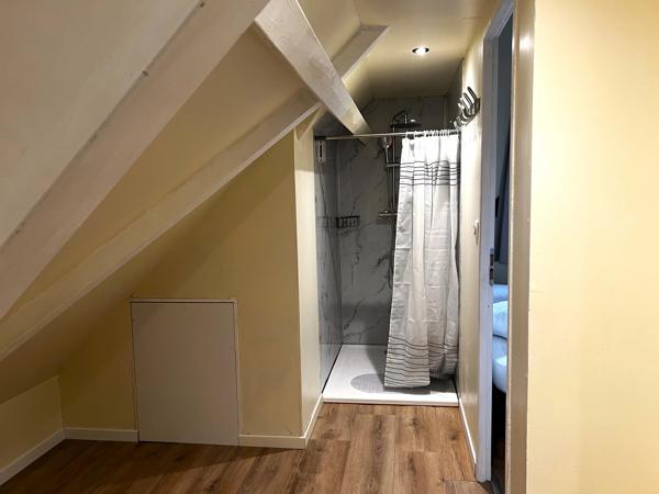 Secteur Lacapelle-Marival: 2 maisons, un prix! Copropriété