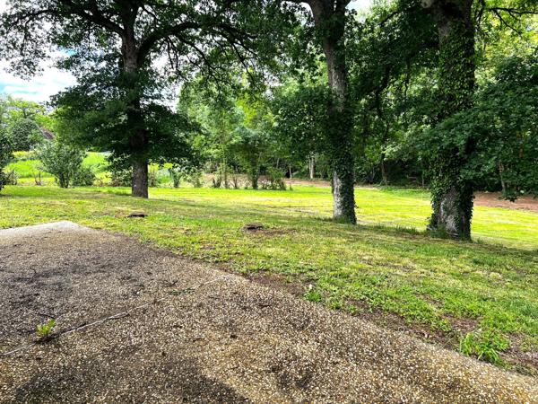 Secteur Lacapelle-Marival: 2 maisons, un prix! Copropriété