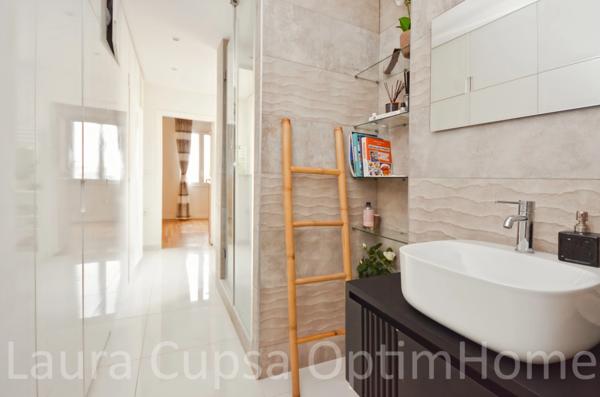 BOURG LA REINE - 6P - 141,18 M² - PROCHE CENTRE VILLE - DERNIER ETAGE - TERRASSE 130 M² ENV. - CAVE - PARKING