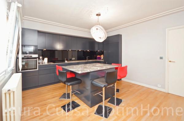 BOURG LA REINE - 6P - 141,18 M² - PROCHE CENTRE VILLE - DERNIER ETAGE - TERRASSE 130 M² ENV. - CAVE - PARKING