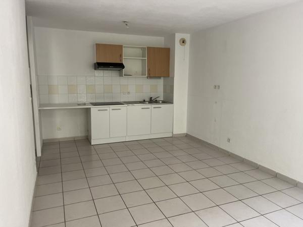 Appartement à louer 780 € CC Langon 3 p 50 m² DPE