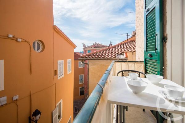 Appartement F4 à vendre  4 pièces - 83,49 m 2   VILLEFRANCHE SUR MER  - 06