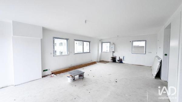 Appartement à vendre 4 pièces 77 m² Veauche