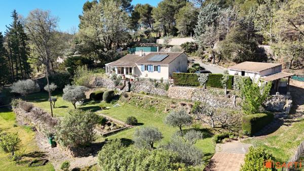 Villa avec vue dominante – L’art de vivre provençal