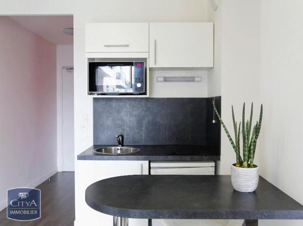 Location appartement Tours (37) 1 pièce 26.3m²