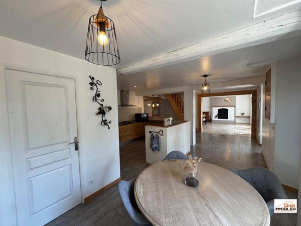 Maison 6 pièces à vendre à Condéon