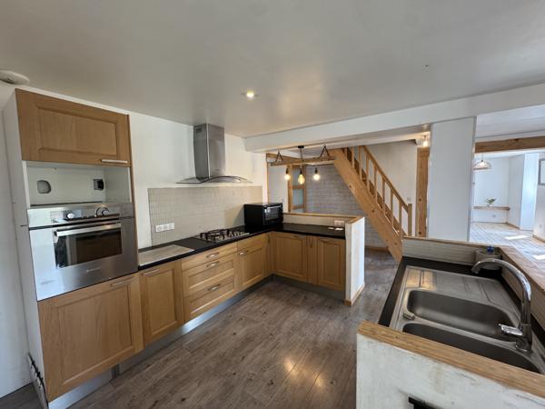 Maison 6 pièces à vendre à Condéon