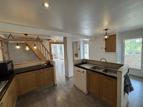 Maison 6 pièces à vendre à Condéon