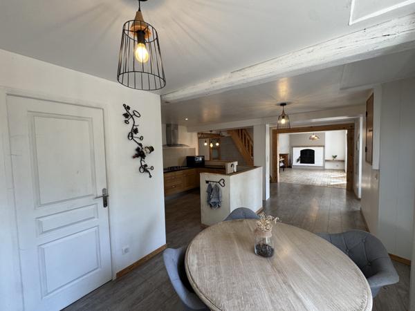Maison 6 pièces à vendre à Condéon