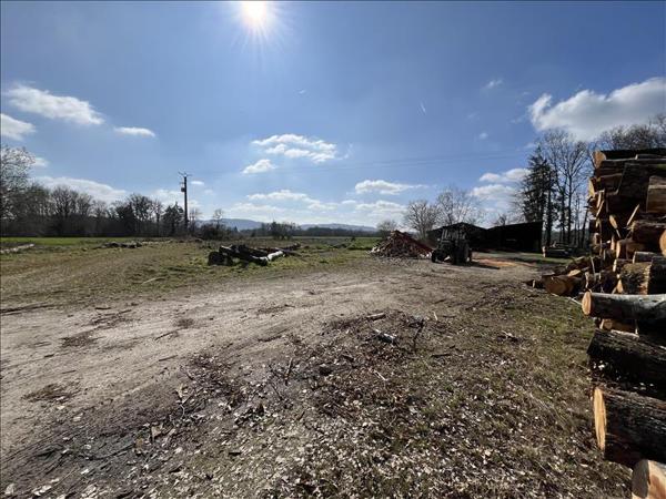 Terrain à vendre |  Masbaraud-Mérignat |  4408 m²