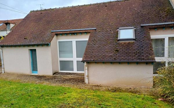 Maison à vendre    5 pièces • 176 m2 Saint-Pierre-lès-Nemours