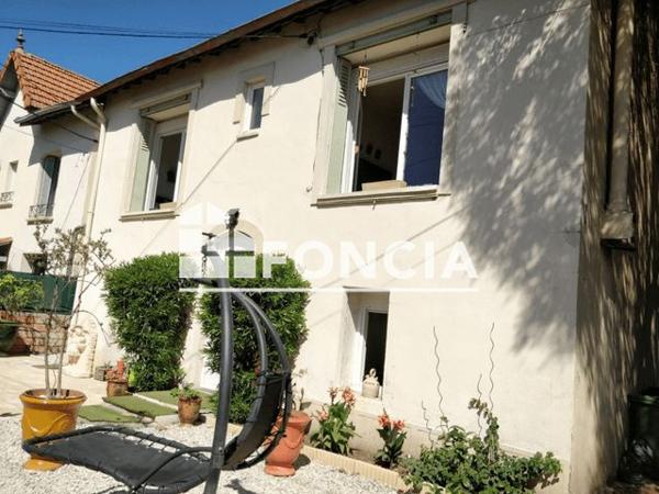 Location Maison 4 pièces 103.66 m² - 17 RUE DE BARCELONE Nimes 30000