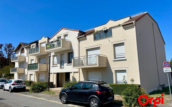 Appartement à vendre    3 pièces • 66 m2 Montigny-le-Bretonneux