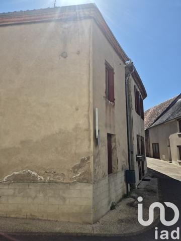 Maison de village 3 pièces de 55 m² à Huriel (03380)