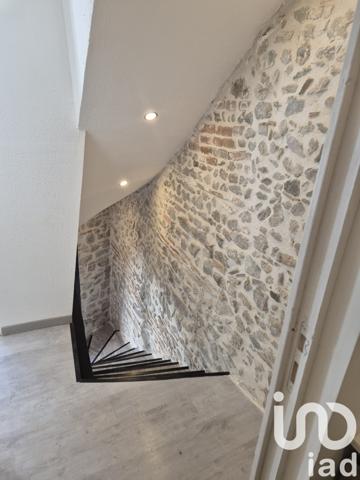 Maison de village 3 pièces de 55 m² à Huriel (03380)