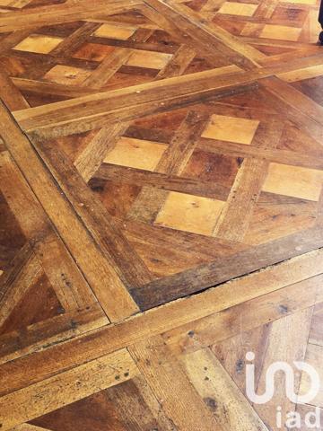 Château 30 pièces de 1 380 m² à Chabeuil (26120)