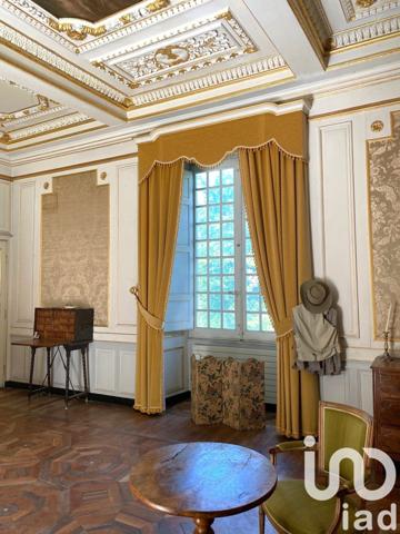 Château 30 pièces de 1 380 m² à Chabeuil (26120)