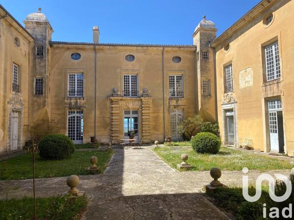 Château 30 pièces de 1 380 m² à Chabeuil (26120)