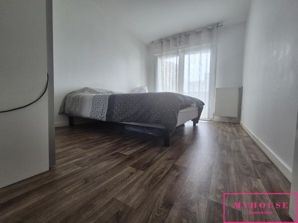 Appartement
                                                                                                                                                                                                                                                                                                                        3 pièce(s)                                                                                                                                                                                                          2 chambre(s)                                                                                                                                                                                                          64.28  m²