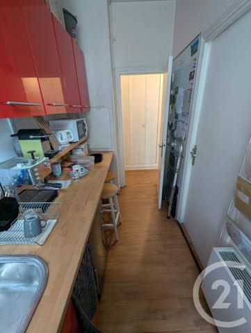 Appartement Autre à vendre  6 pièces - 64,70 m2 PARIS - 75009