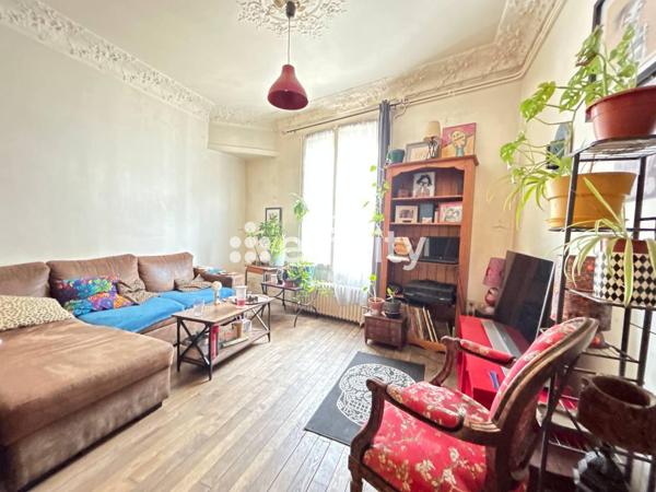Maison
         4 pièces
        - 73 m² 249 000 € *