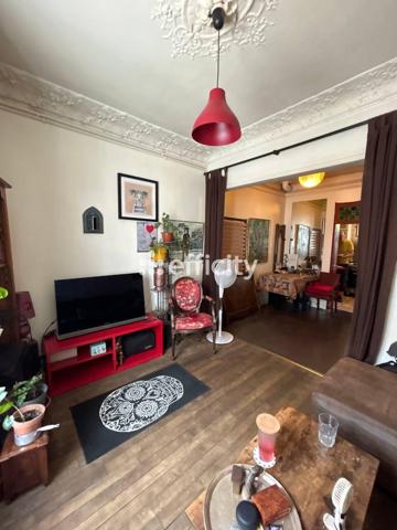Maison
         4 pièces
        - 73 m² 249 000 € *