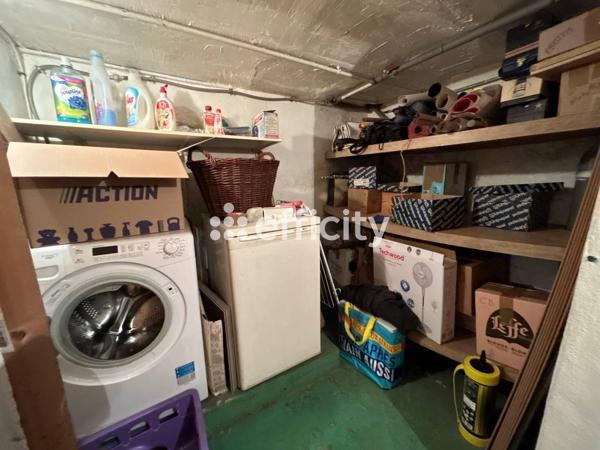Maison
         4 pièces
        - 73 m² 249 000 € *