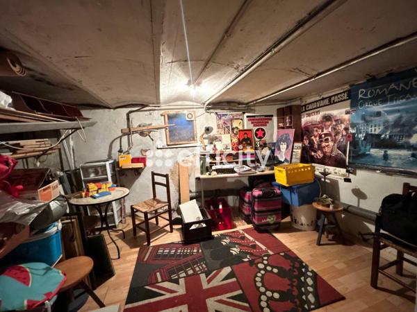 Maison
         4 pièces
        - 73 m² 249 000 € *