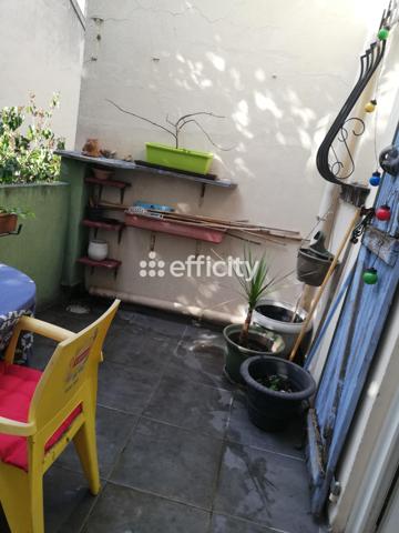 Maison
         4 pièces
        - 73 m² 249 000 € *