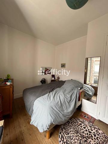 Maison
         4 pièces
        - 73 m² 249 000 € *