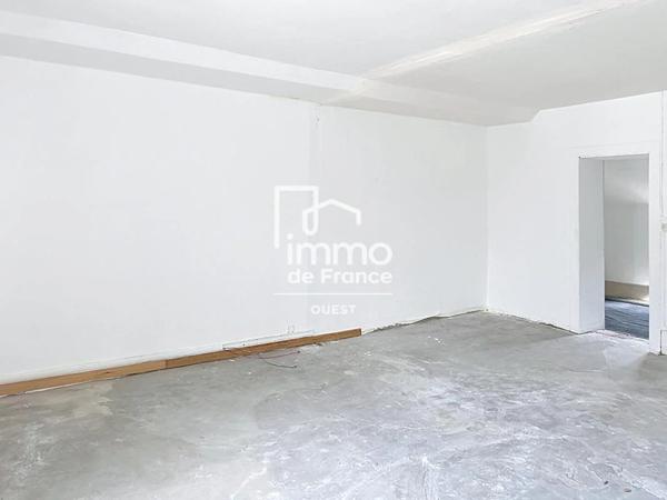 Maison à vendre à Voutré (53600)