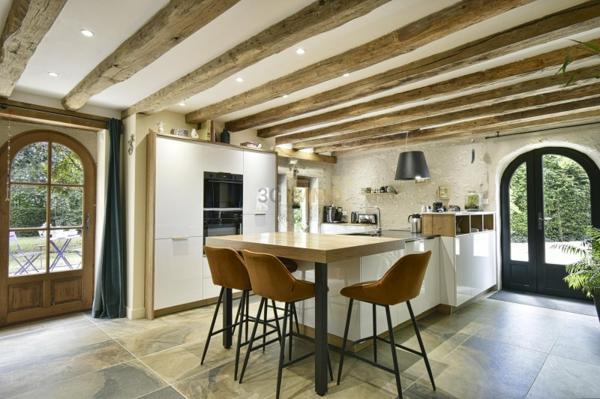Vente / Maison et grand terrain
