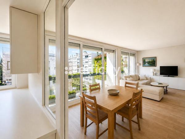 Appartement
         4 pièces
        - 81 m² Bien prestige 949 000 € *