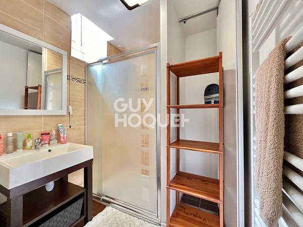 Appartement meublé au rdc, de type 2, en centre-ville