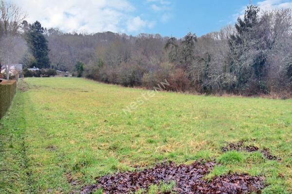 Terrain a batir proche EPERNON dans un village des YVELINES