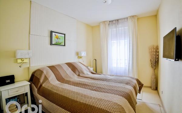 Appartement à vendre    2 pièces • 46 m2 Cannes