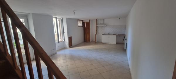 Maison Caumont Sur Garonne disponible Louée par Adroit immobilier