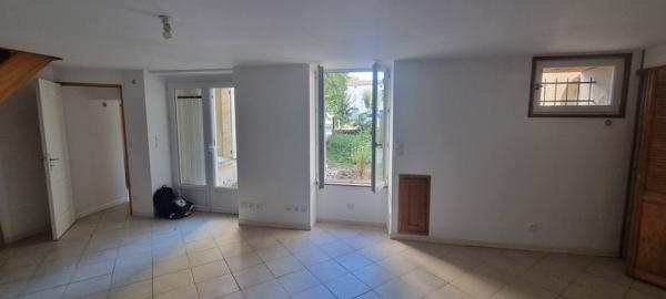 Maison Caumont Sur Garonne disponible Louée par Adroit immobilier