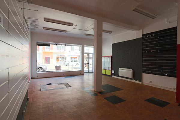 Local commercial Saint Nazaire - 55 m² de surface