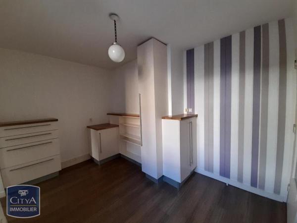 Appartement à louer 2 pièces 59.4m²