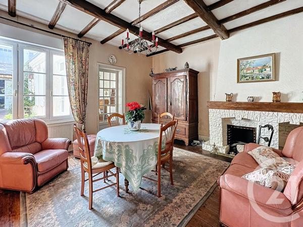 Maison à vendre  5 pièces - 150 m2 ROCHEFORT - 17