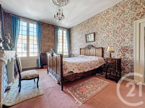 Maison à vendre  5 pièces - 150 m2 ROCHEFORT - 17