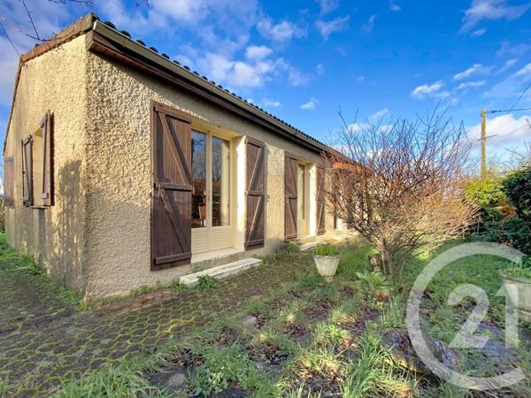 Maison à vendre  4 pièces - 91,50 m2 ROCHEFORT - 17
