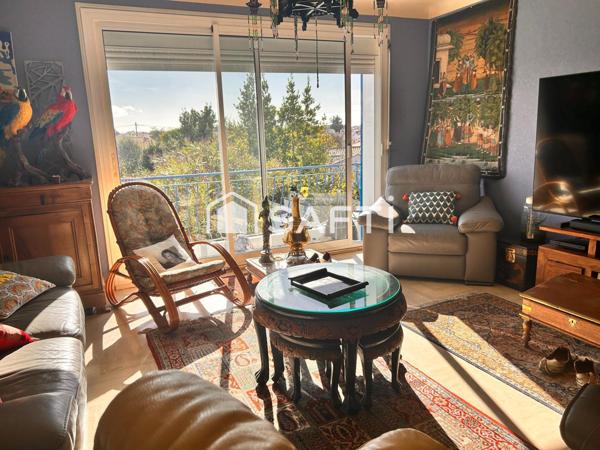 Une maison pleine de potentiel où il fait bon vivre ! Située à Saint-Gilles-Croix-de-Vie (85800)