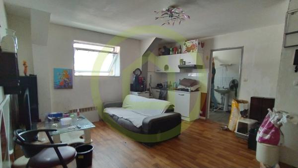 Immeuble à FOURMIES (59610)