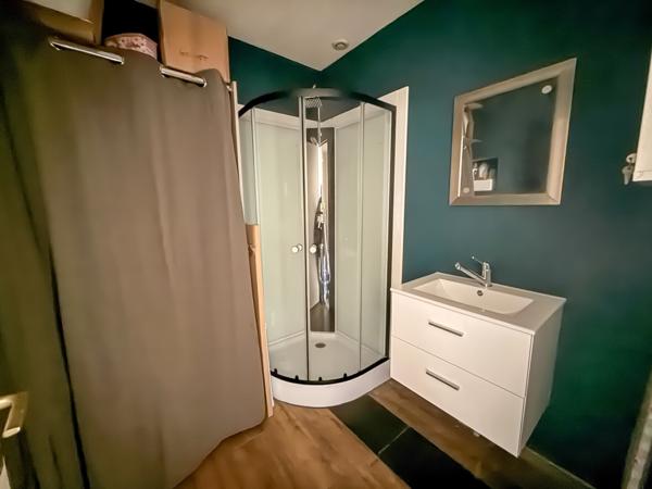 Juigné-sur-Sarthe (72300) LONGÈRE PLAIN-PIED À LA CAMPAGNE