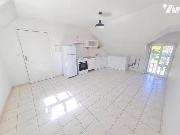ENSEMBLE DE DEUX APPARTEMENTS - A VENDRE - MONTOIRE/ LOIR (41800)